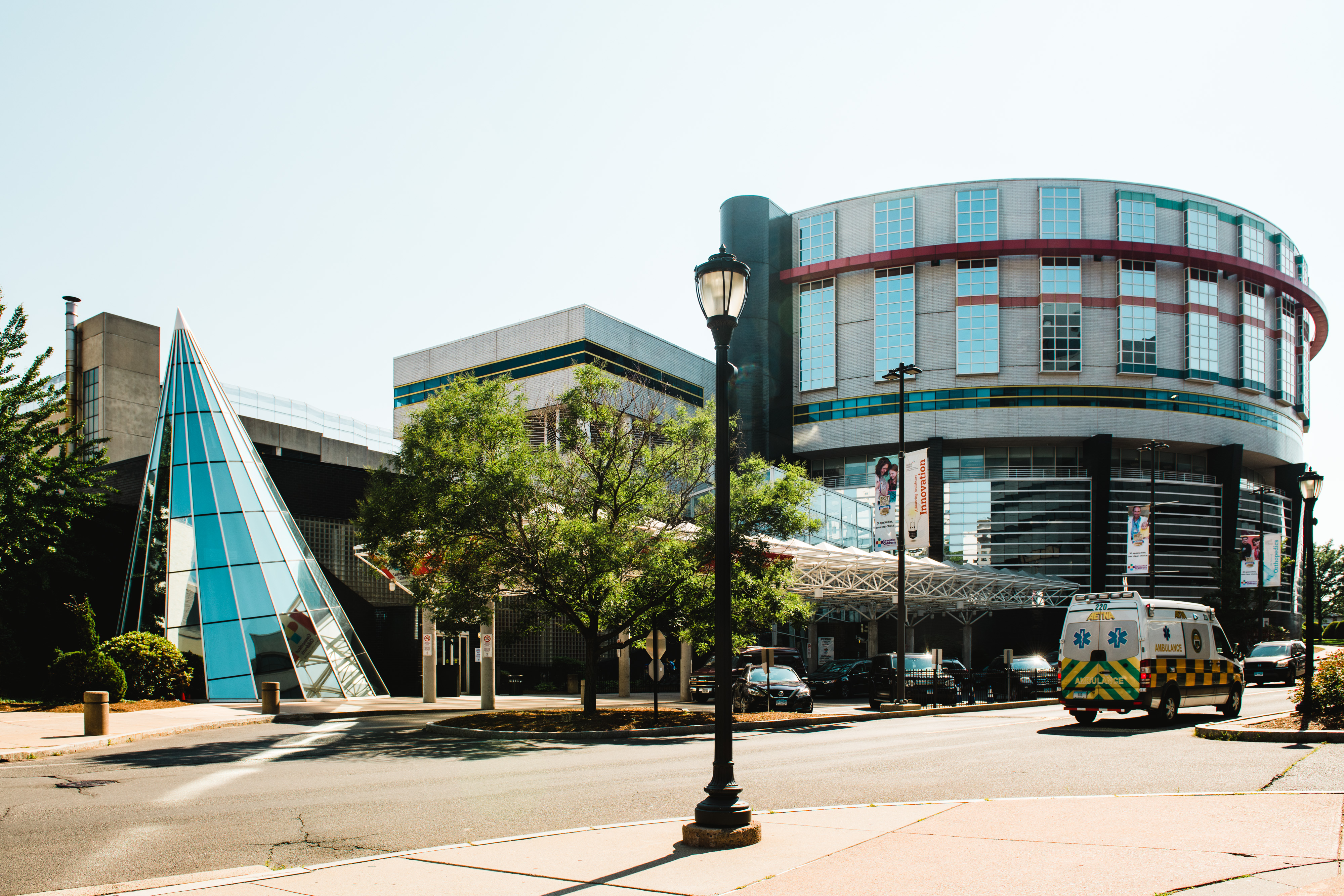 Exterior view of Connecticut Children's Medical Center in Hartford