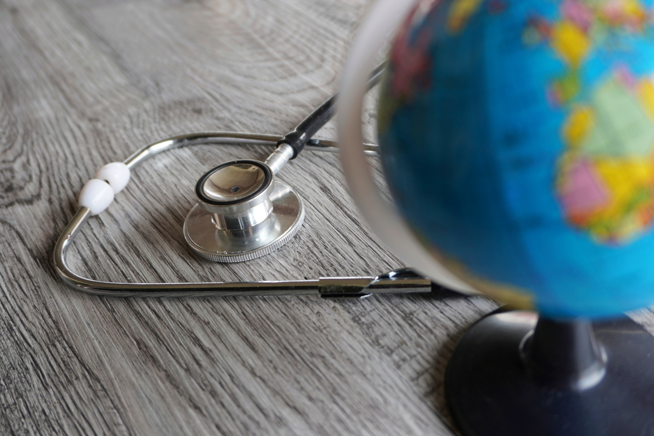 A globe and a stethoscope 